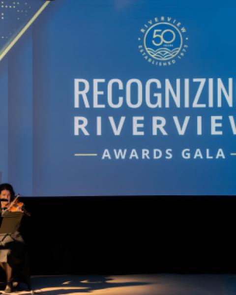 Woman playing hard at Recognizing Riverview gala