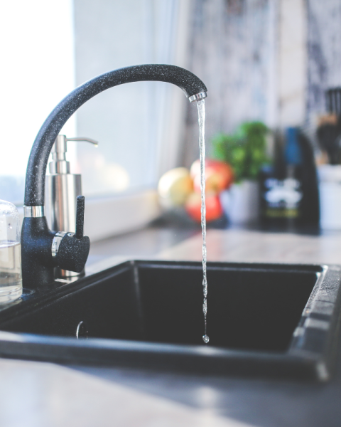 kitchen faucet with water running